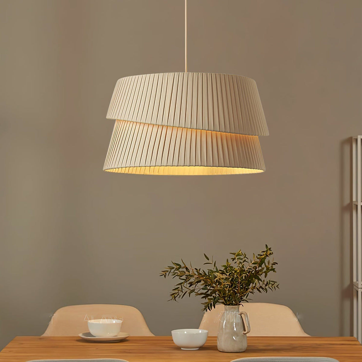 Ilira exklusiv elegant pendellampa i tvinnat tyg