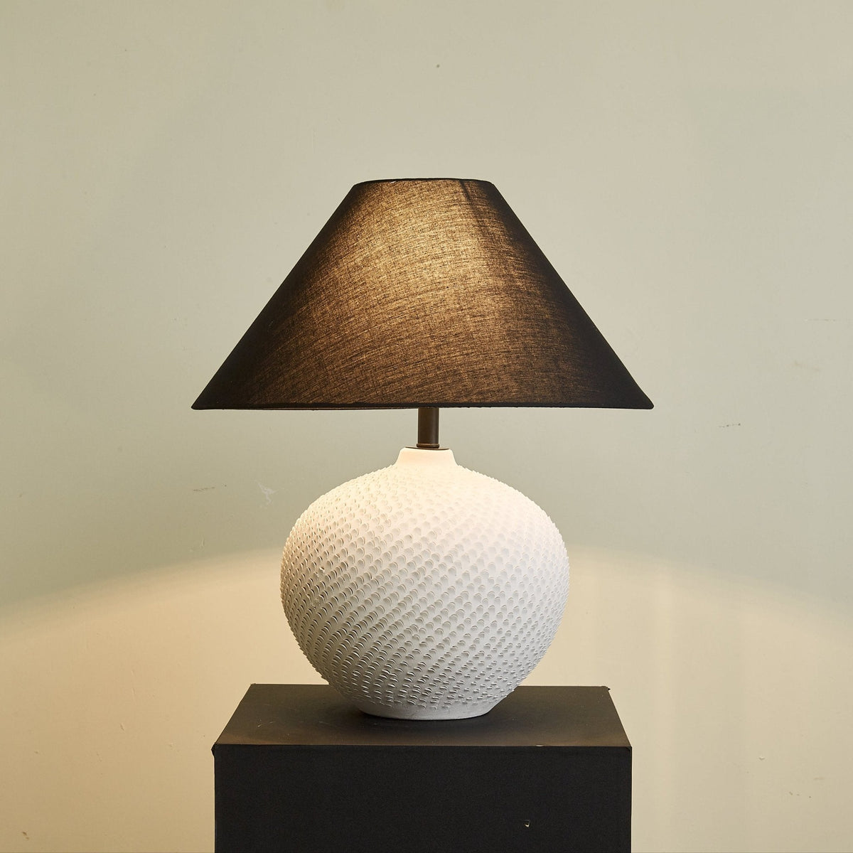 Elaarelle Minimalistisk Keramikbordslampa