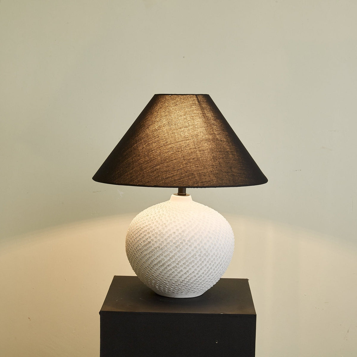 Elaarelle Minimalistisk Keramikbordslampa
