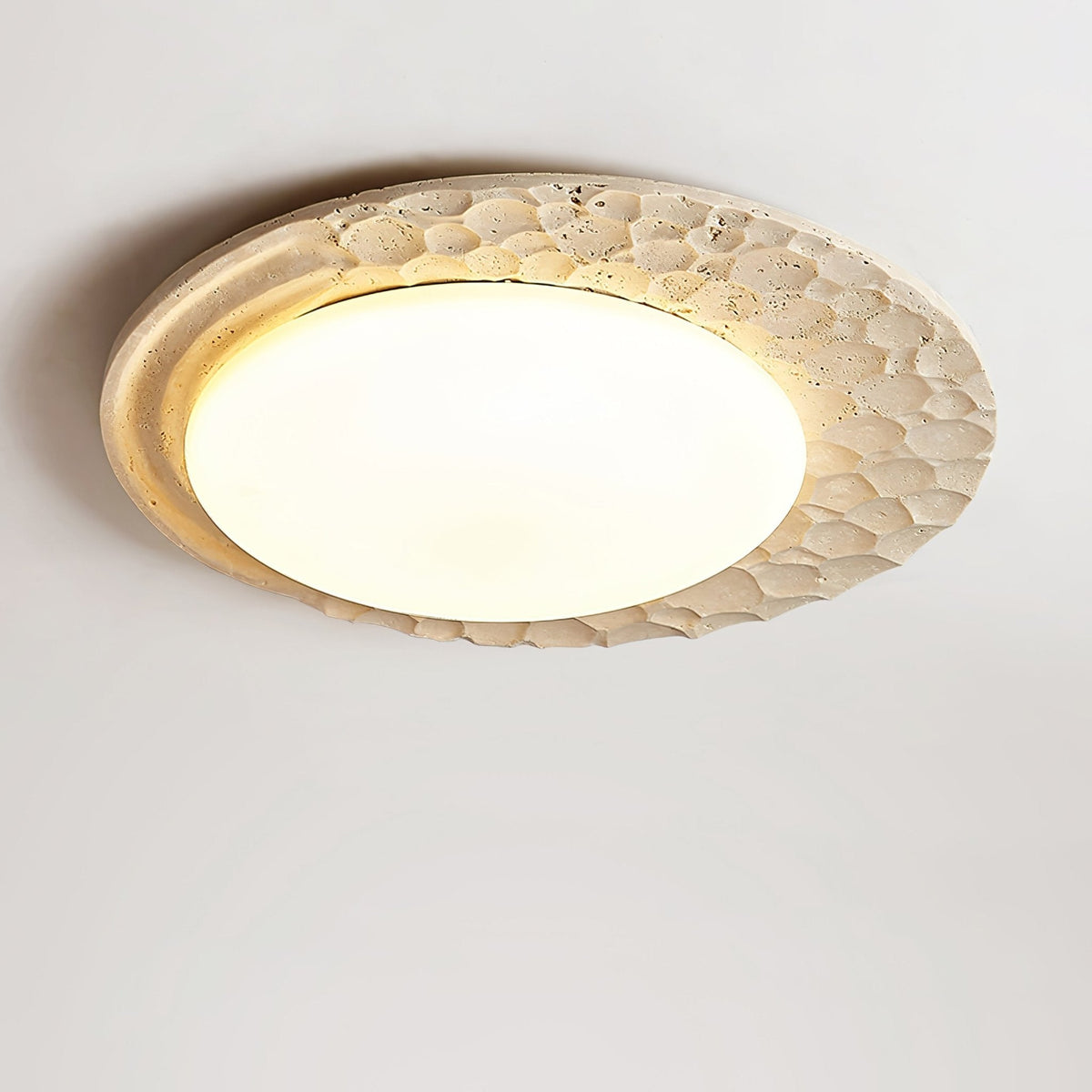 Ivsoris Tekstureret travertinloftlampe