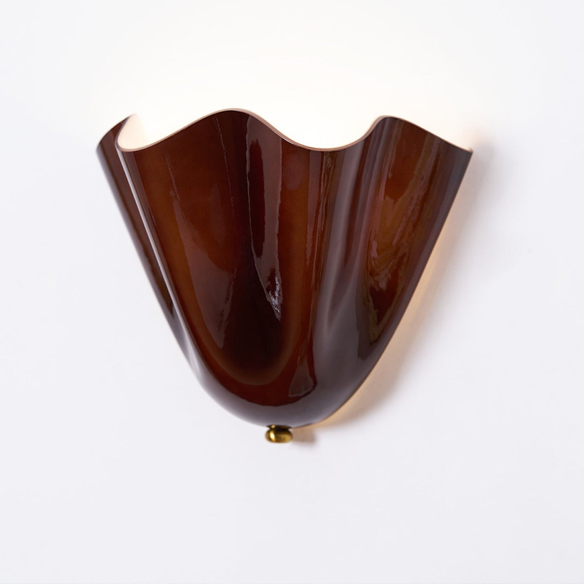 Renenielle vägglampa med mjuka kurvor
