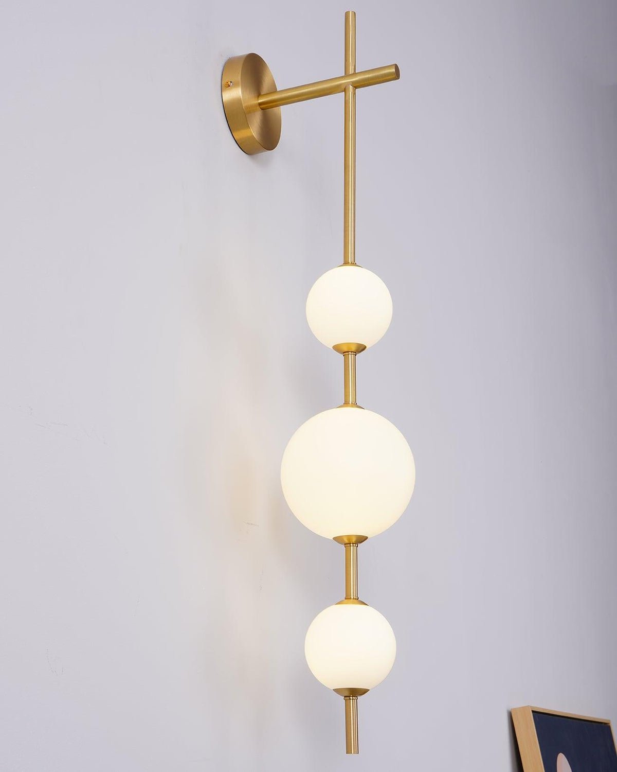 Candeeiro de parede vertical com globo minimalista Miriiella