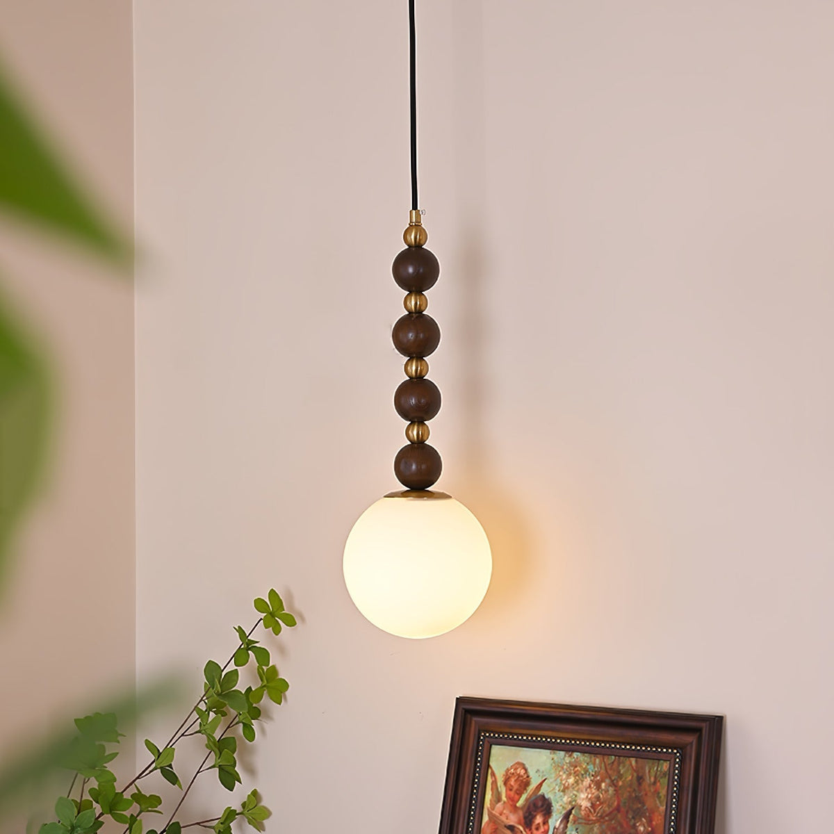 Golie minimalistisk pendellampa i trä
