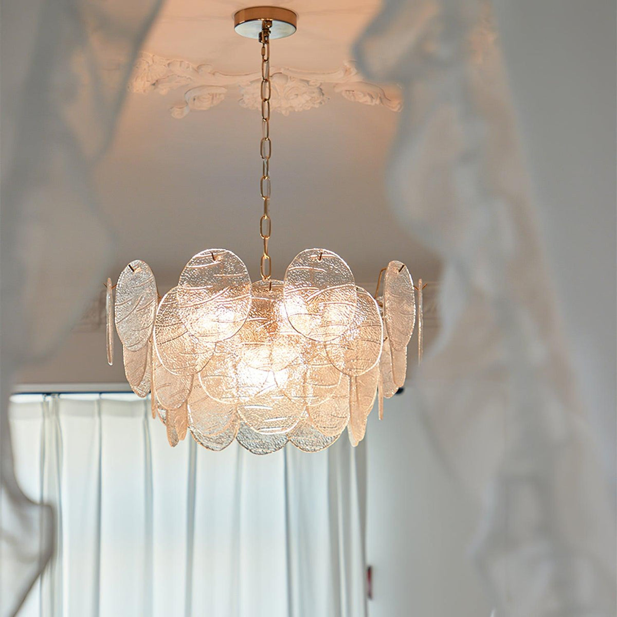 Lysekrone med glasskiver, metalstel, guldfinish, victoriansk