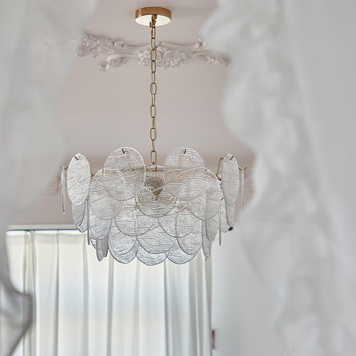Lysekrone med glasskiver, metalstel, guldfinish, victoriansk