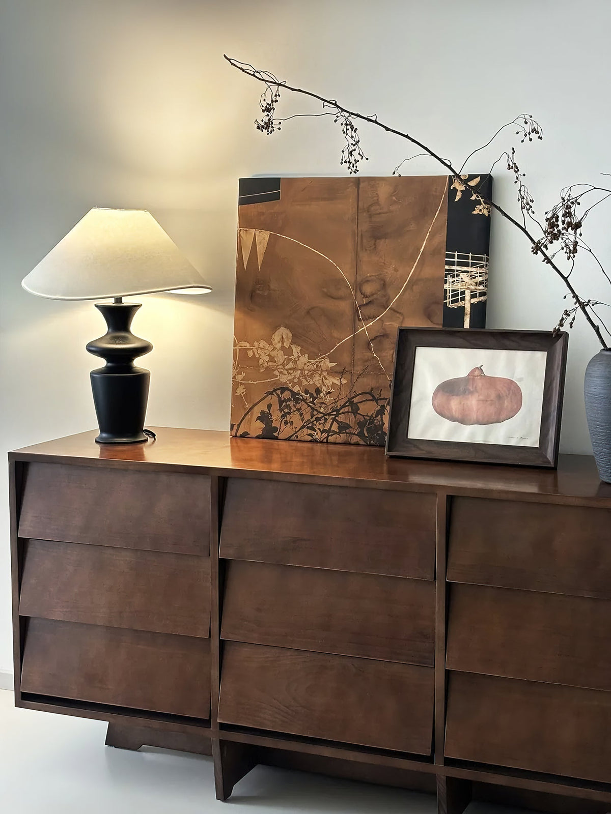 Sylaleria minimalistisk bordlampe i træ