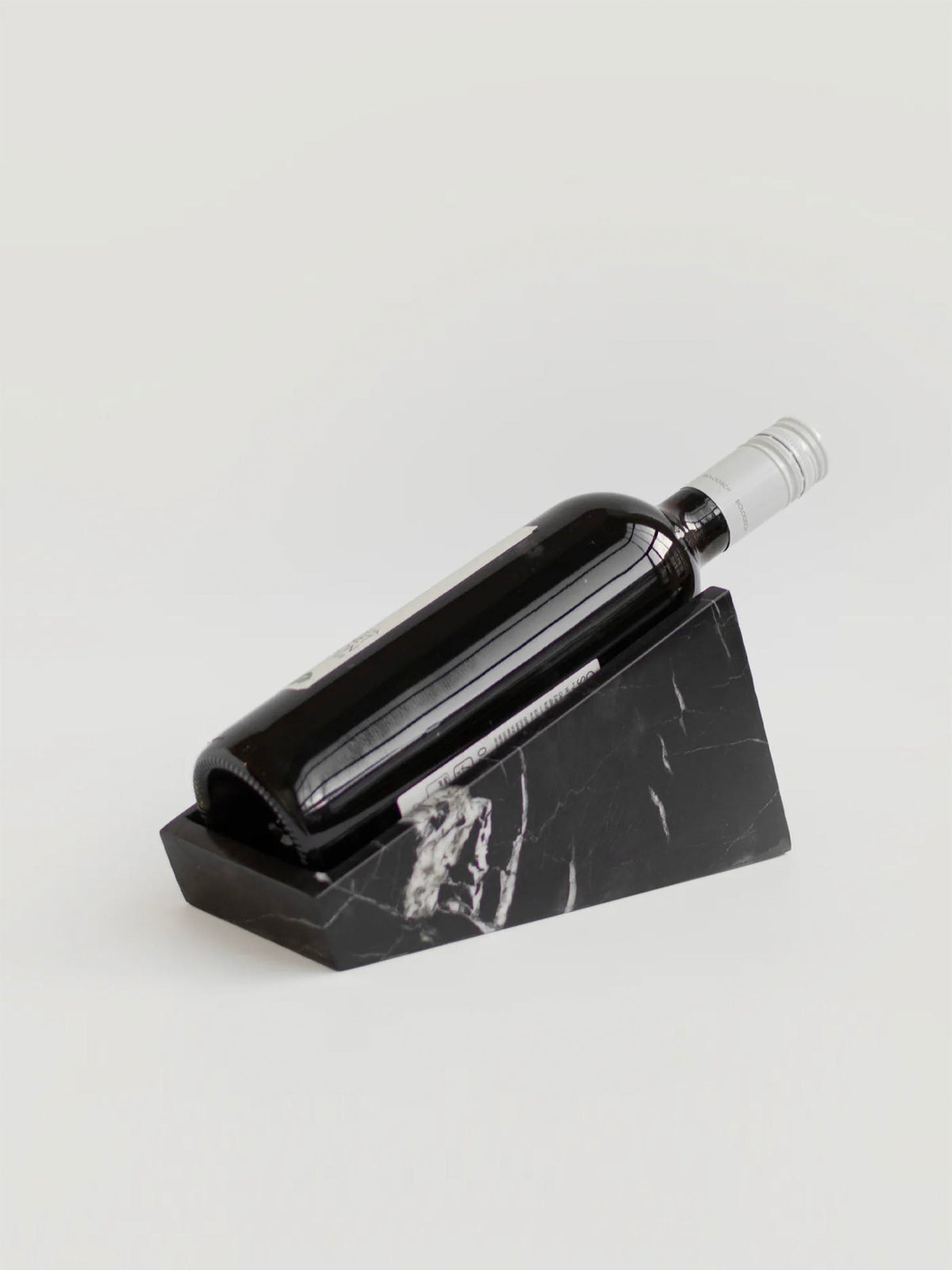 Suporte de vinho em mármore cantilever Selivian