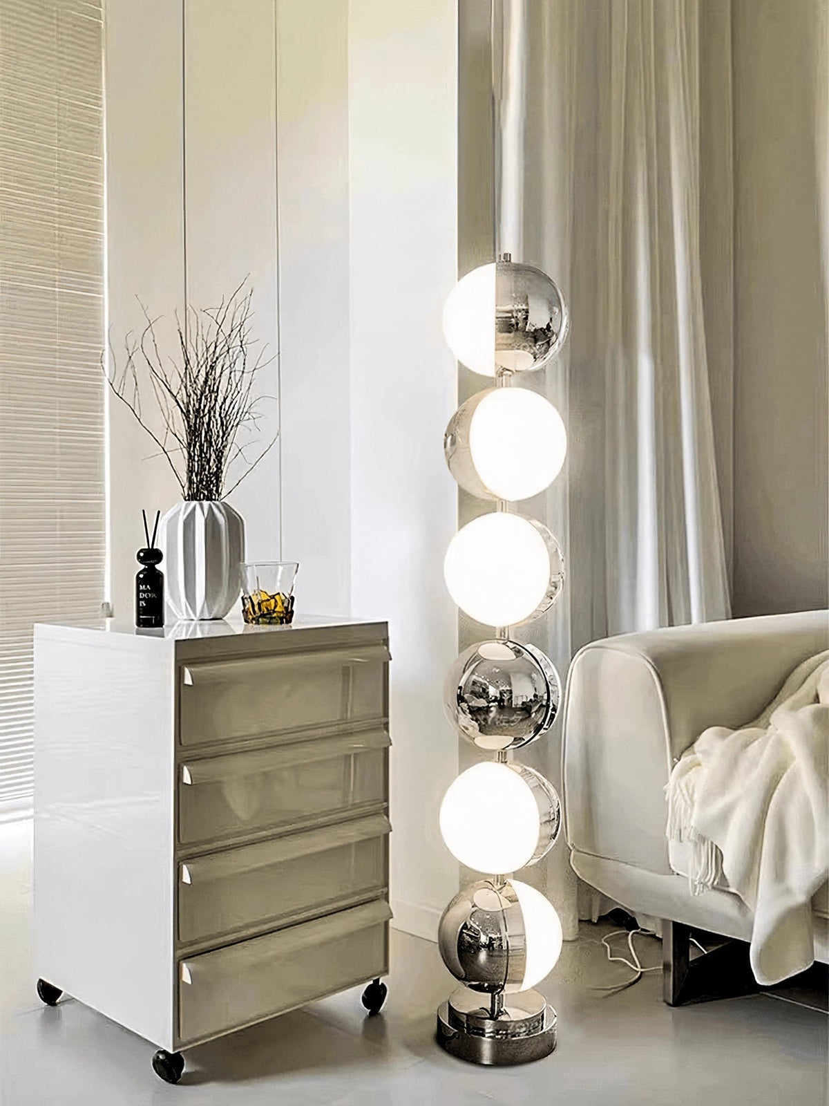Boen modern golvlampa
