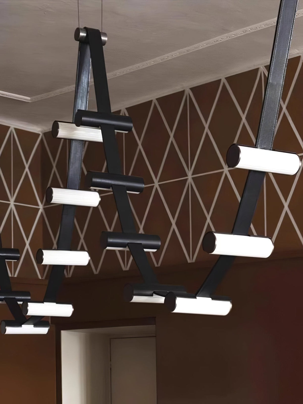 Flexura Modulaarinen kiskoriippuvalaisin