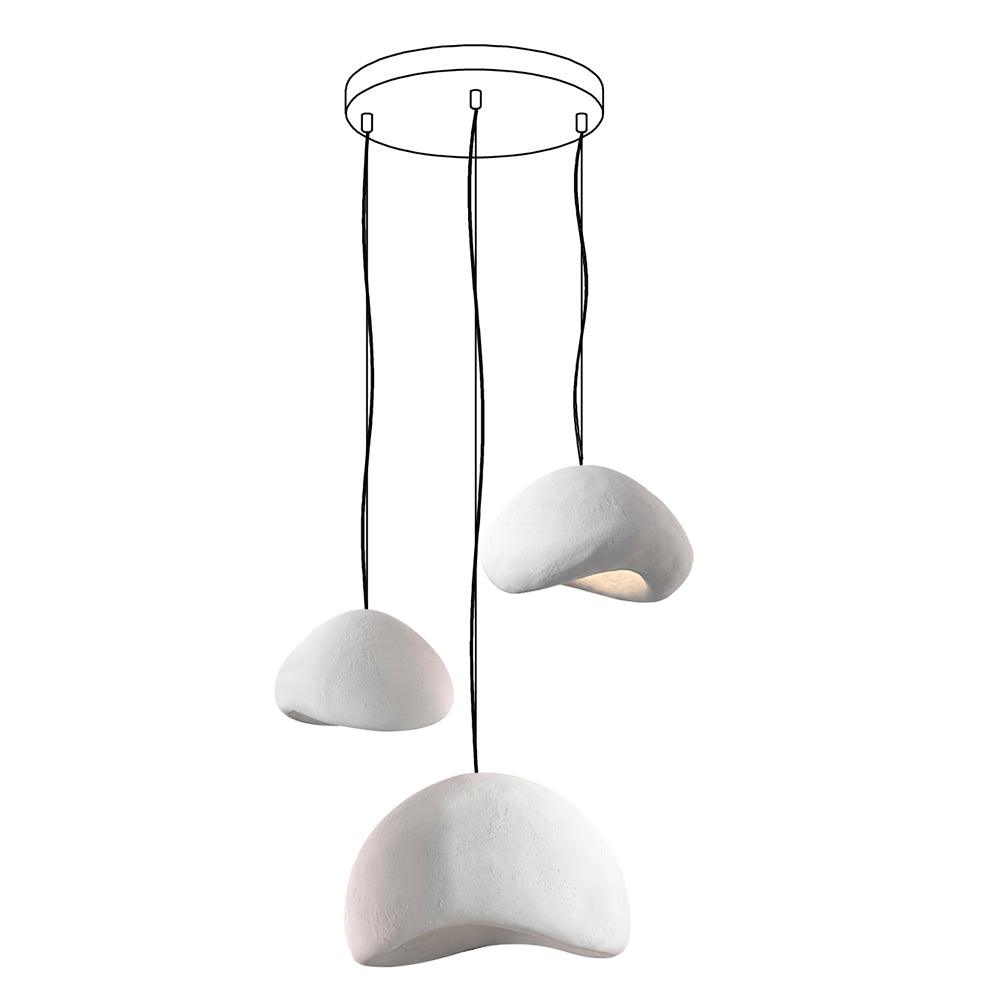 Wabi-sabi-henkinen kiviryhmäkattokruunu, orgaaninen muoto, minimalistinen taiteellinen ilme
