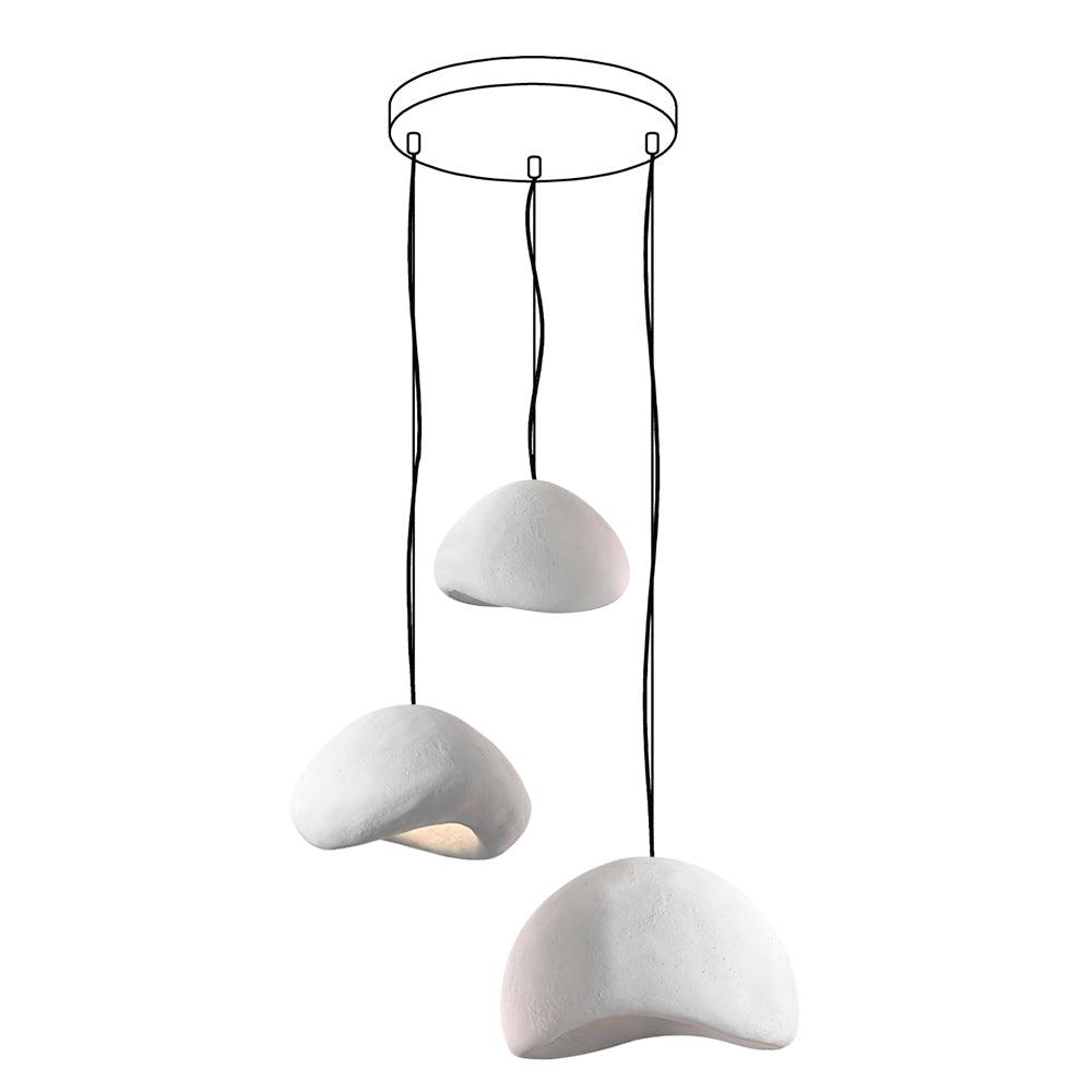 Wabi-sabi-henkinen kiviryhmäkattokruunu, orgaaninen muoto, minimalistinen taiteellinen ilme