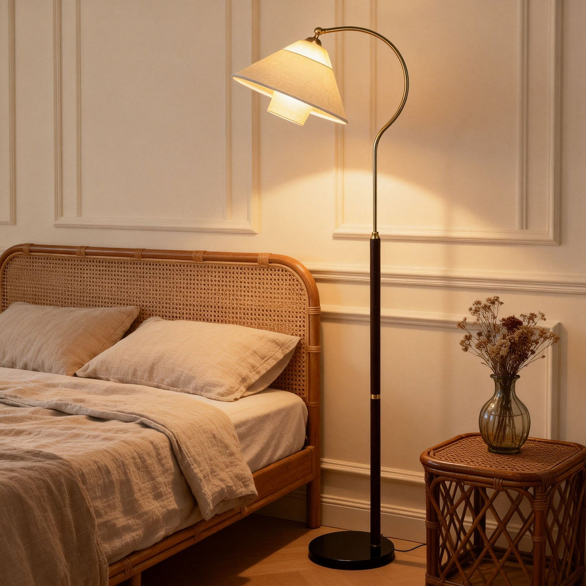 Viraalina gulvlampe med svanehals
