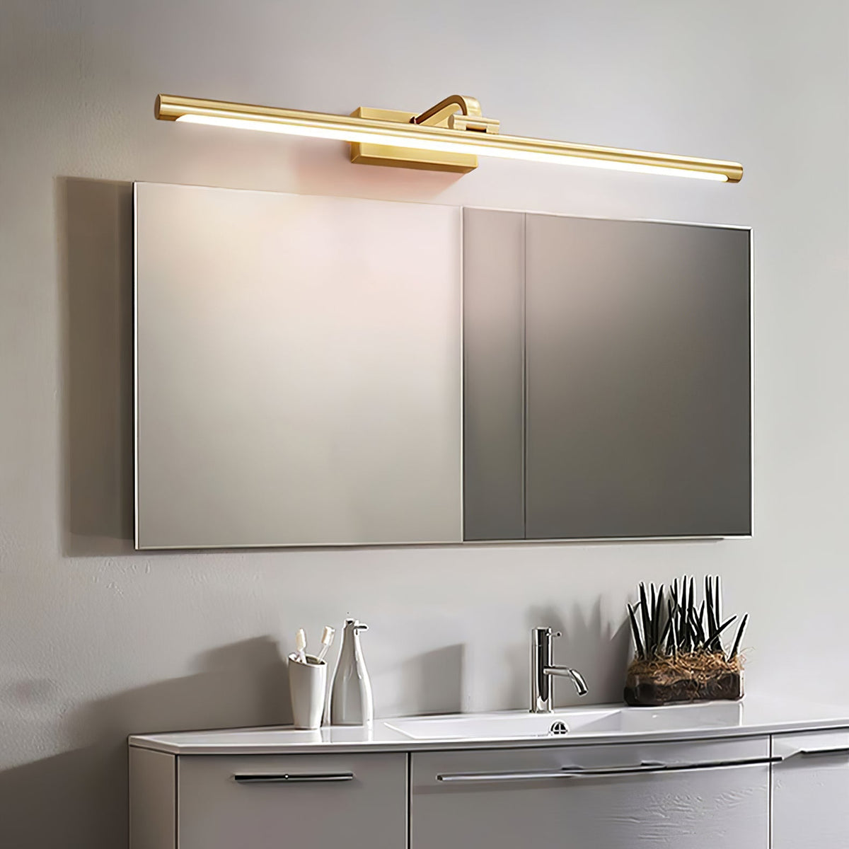 Tevelo minimalistisk vägglampa i mässing