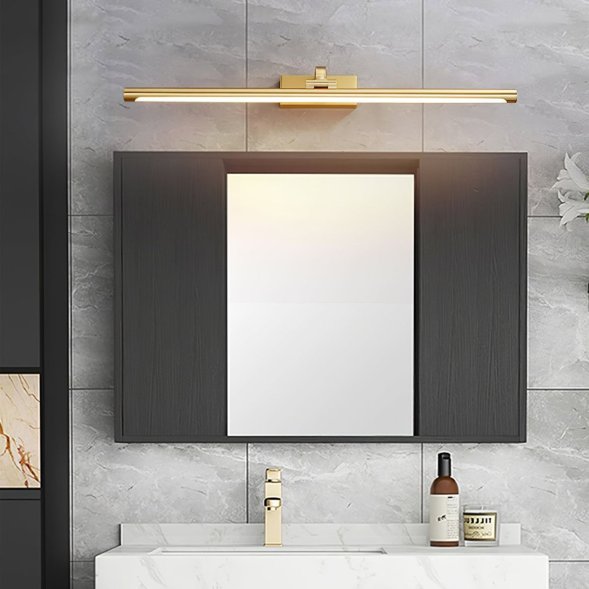 Tevelo minimalistisk vägglampa i mässing