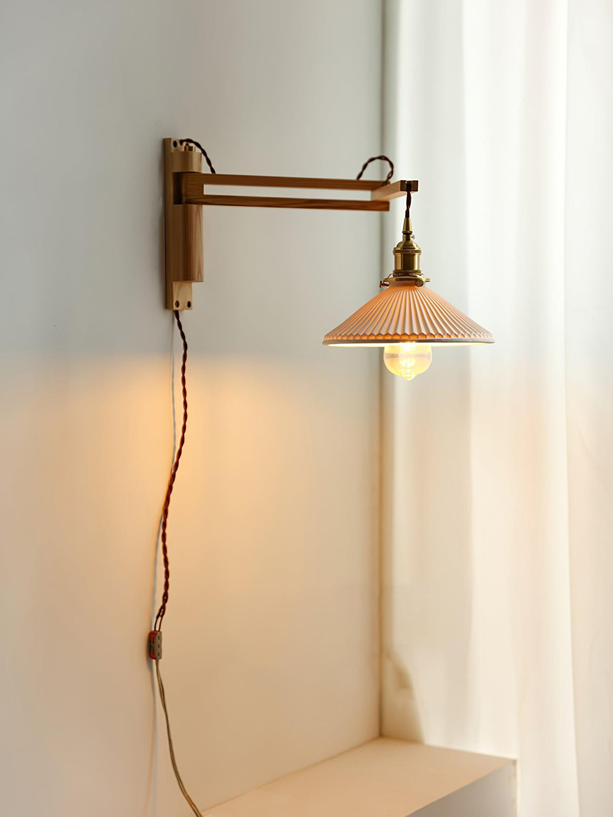 Evin Nordic Art Swing Arm Walnut Ceramic Wall Lamp