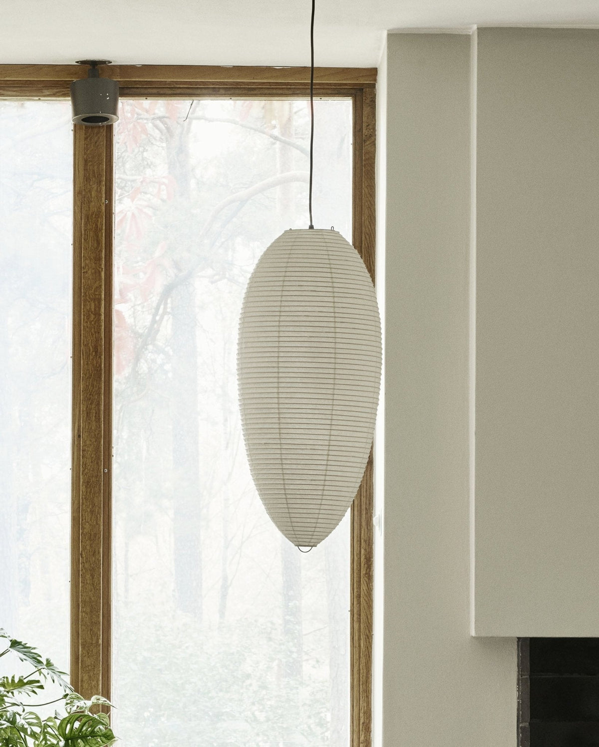 Myraean moderni minimalistinen wabi-tyylinen kastanjanruskea paperi-bambu-riippuvalaisin