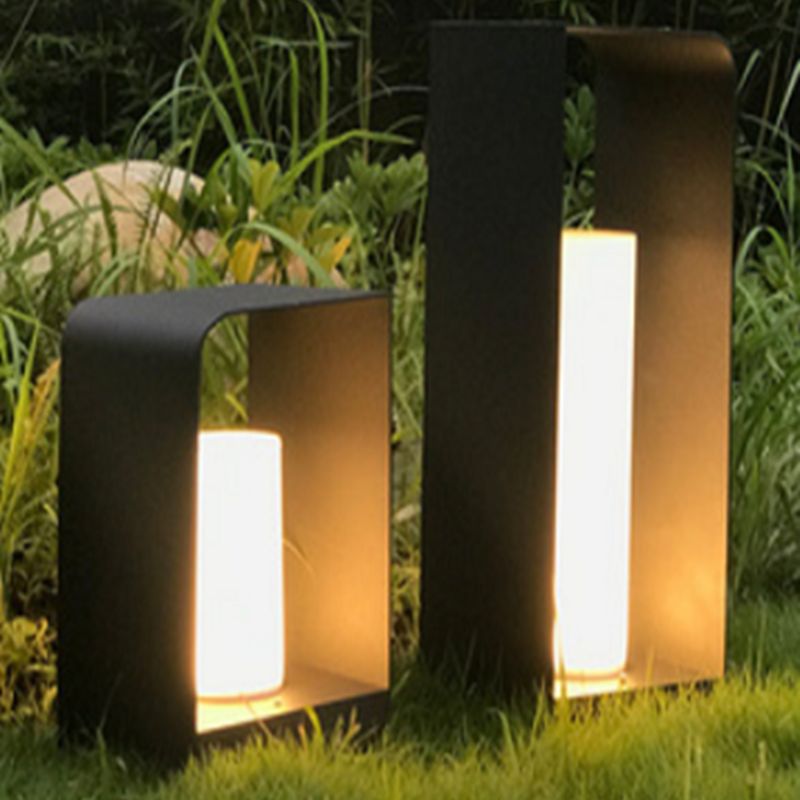 Ray minimalistisk kubformad solcellsdriven utomhusgolvlampa, svart