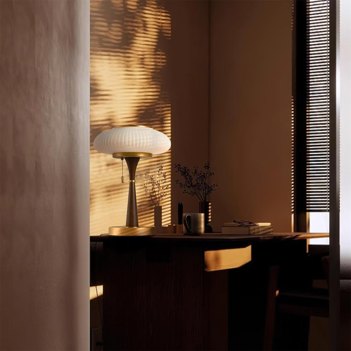 Rivaeria Table Lamp