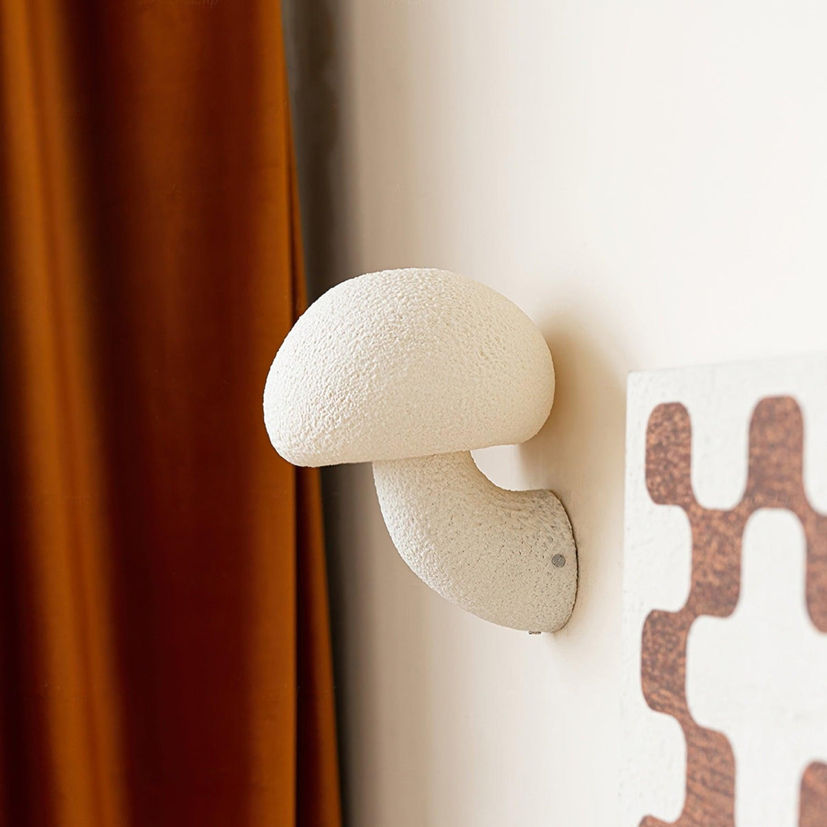 Loppy Wall Lamp