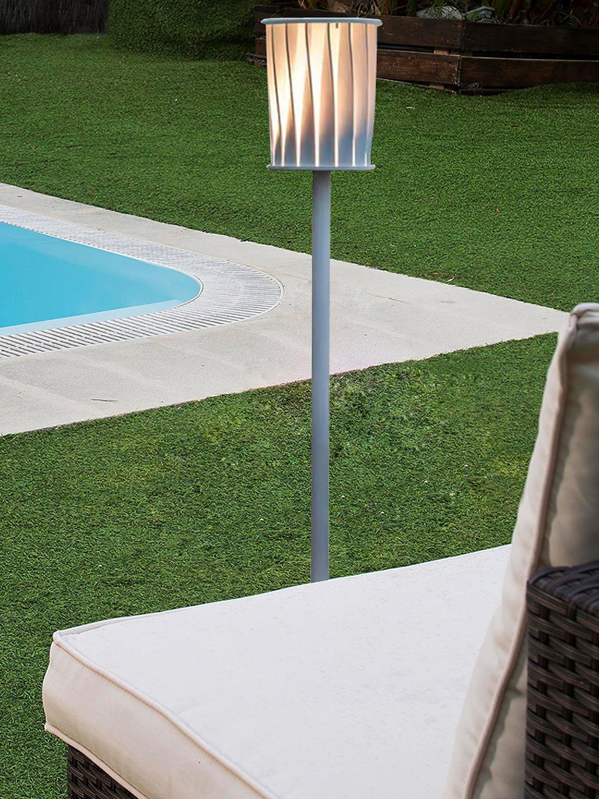 Flare Moderne udendørslampe i aluminium