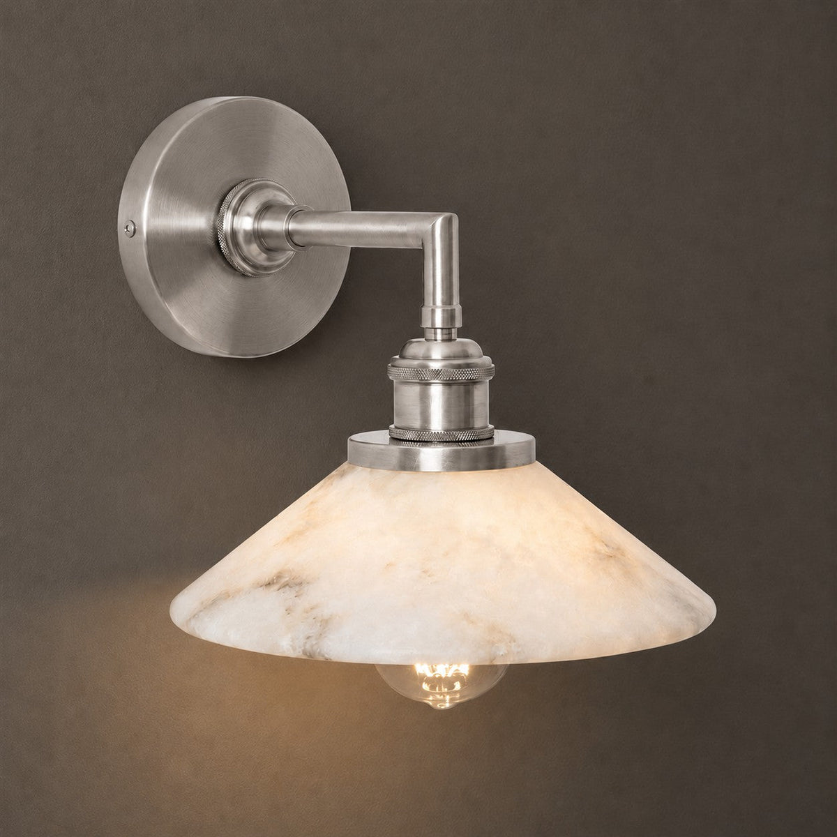 Nivenina alabastervägglampa