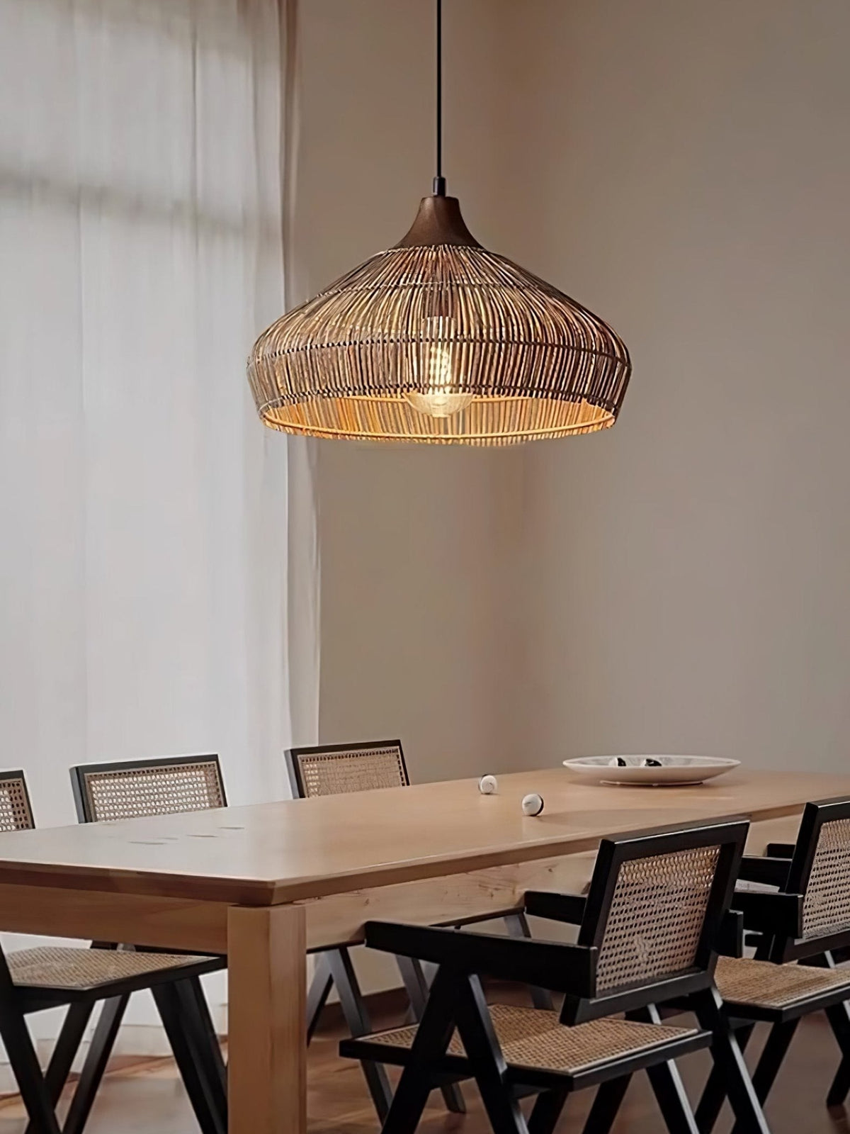 Candeeiro suspenso Lythean Elegance Art em rattan e madeira
