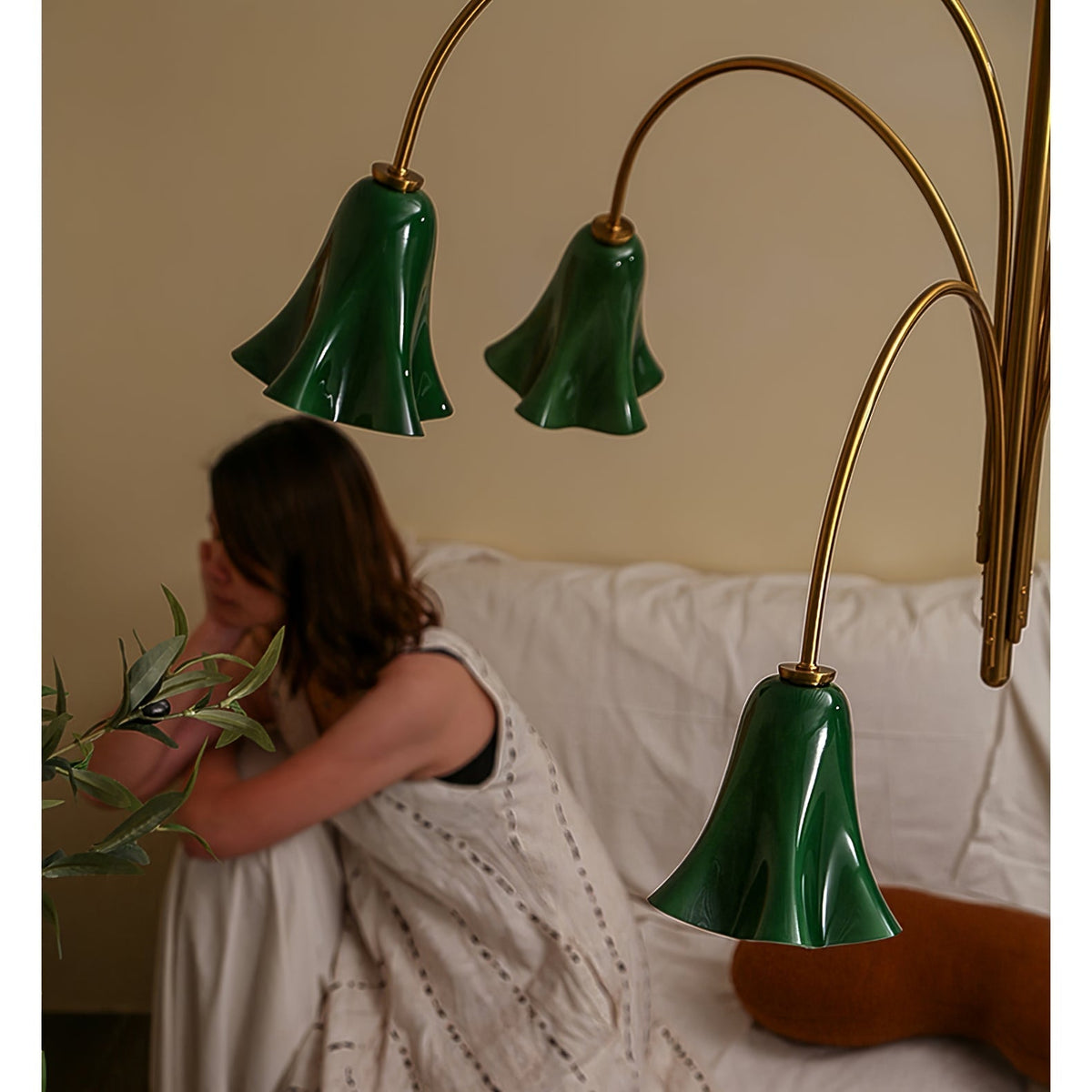 Candeeiro de teto suspenso em vidro EmeraldBell
