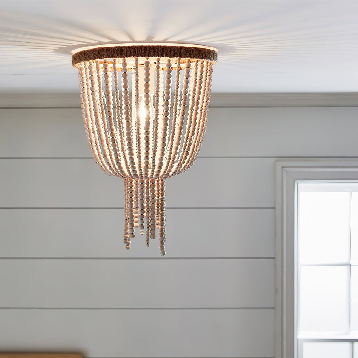 Ildvuvyn moderne loftslampe i metal med perler og reb
