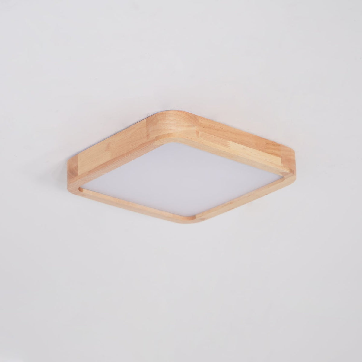Hano geometrisk loftslampe i træ