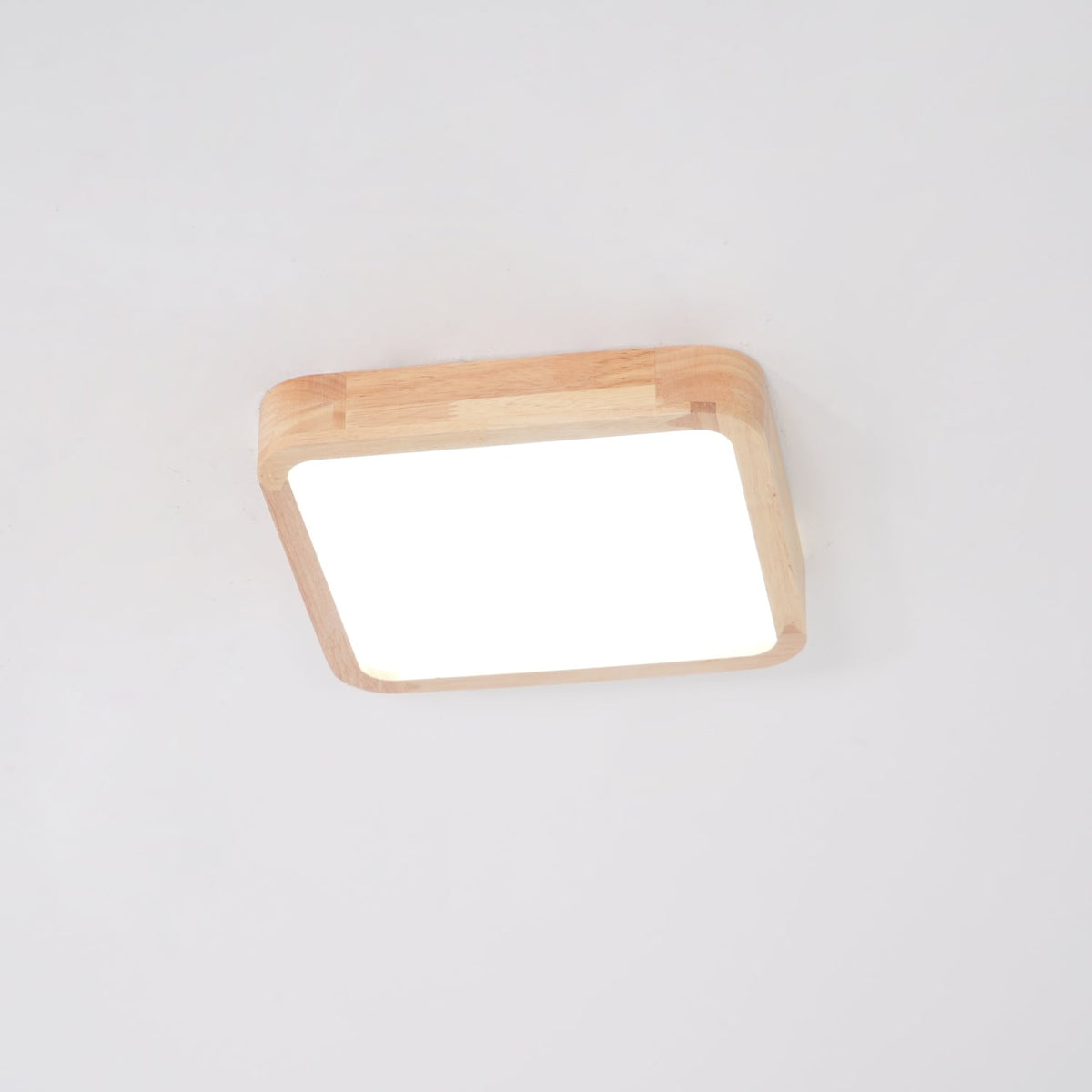 Hano geometrisk loftslampe i træ