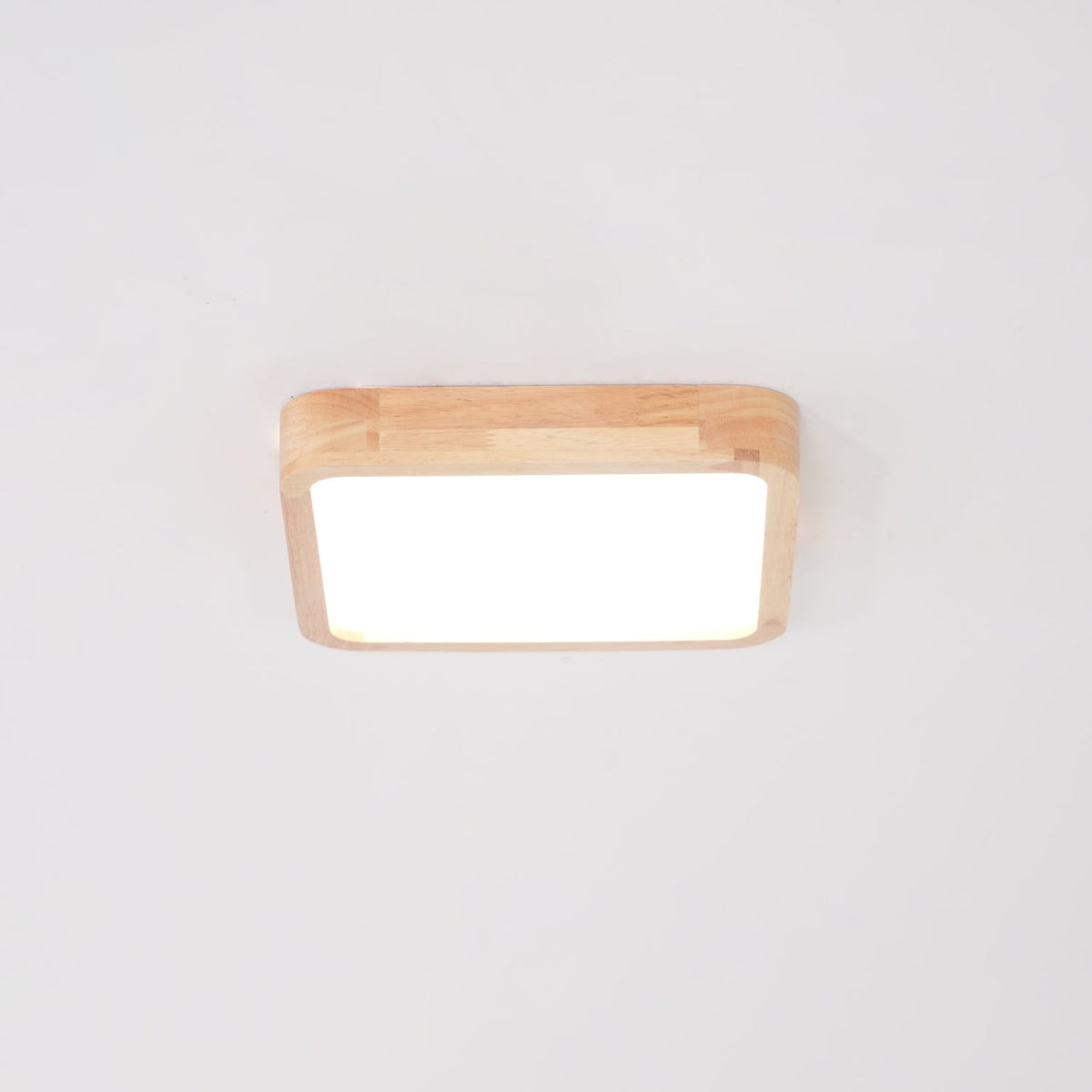 Hano geometrisk loftslampe i træ