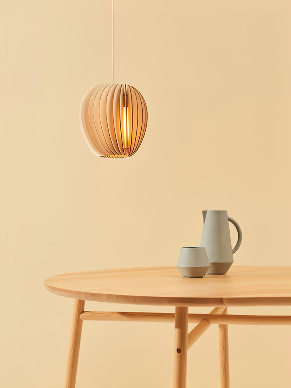 Jior Elegance Unique Orb-pendel i træ