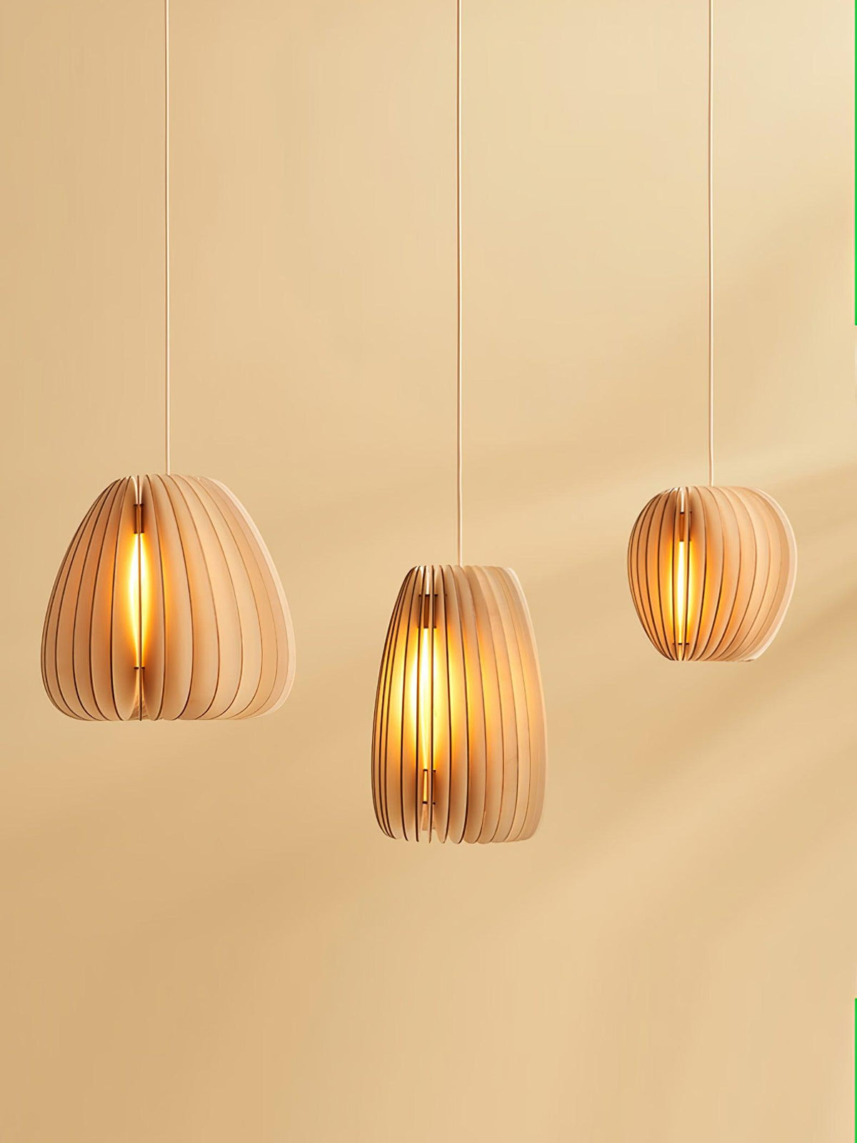 Jior Elegance Unique Orb-pendel i træ