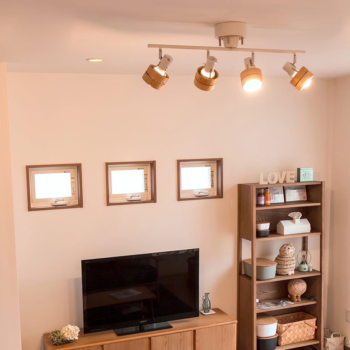 Elsorila elegant justerbar spot-loftlampe i træ