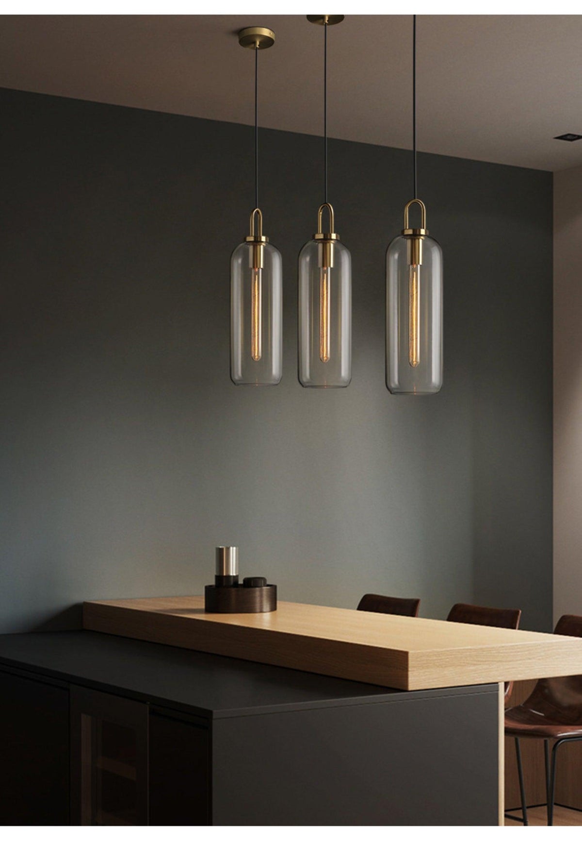 Sevelo pendel i matteret glas, swag-design, justerbar