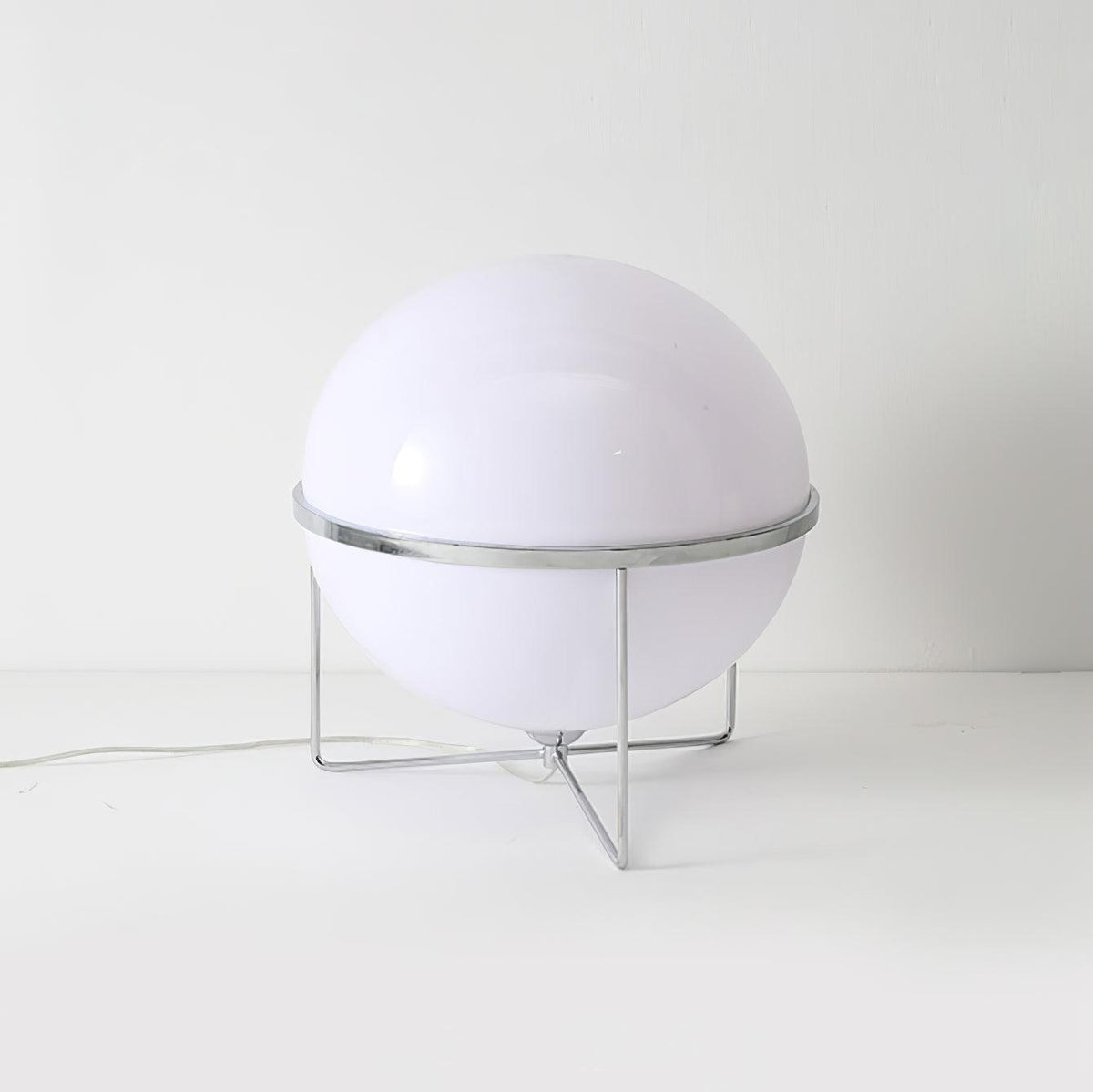 Cori minimalistinen pöytävalaisin
