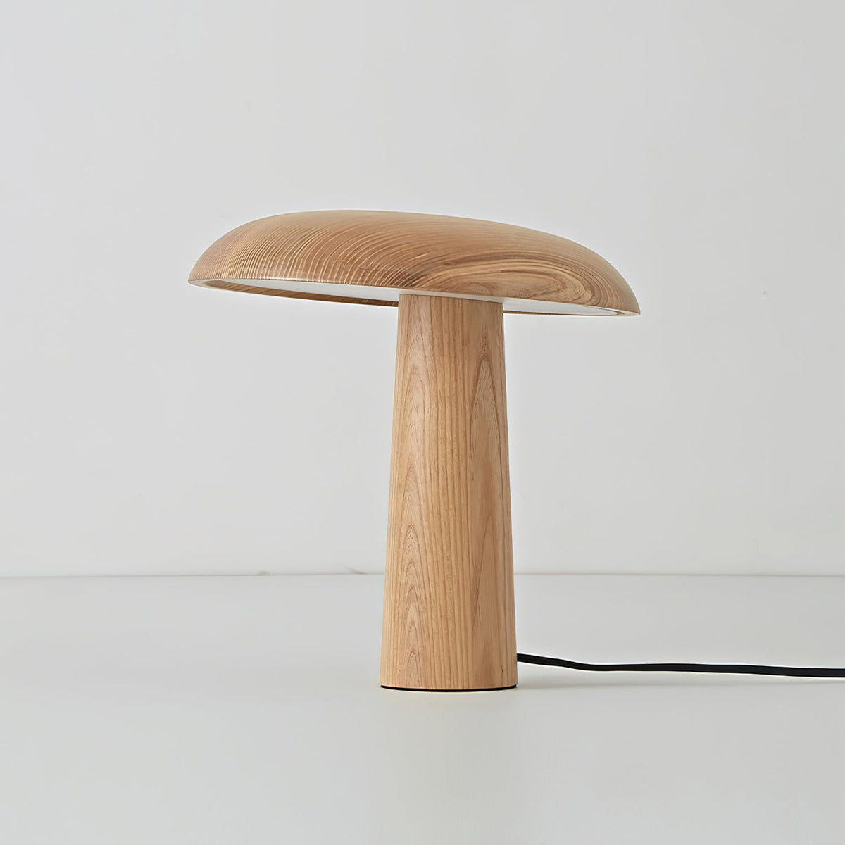 Selelora-bordlampe