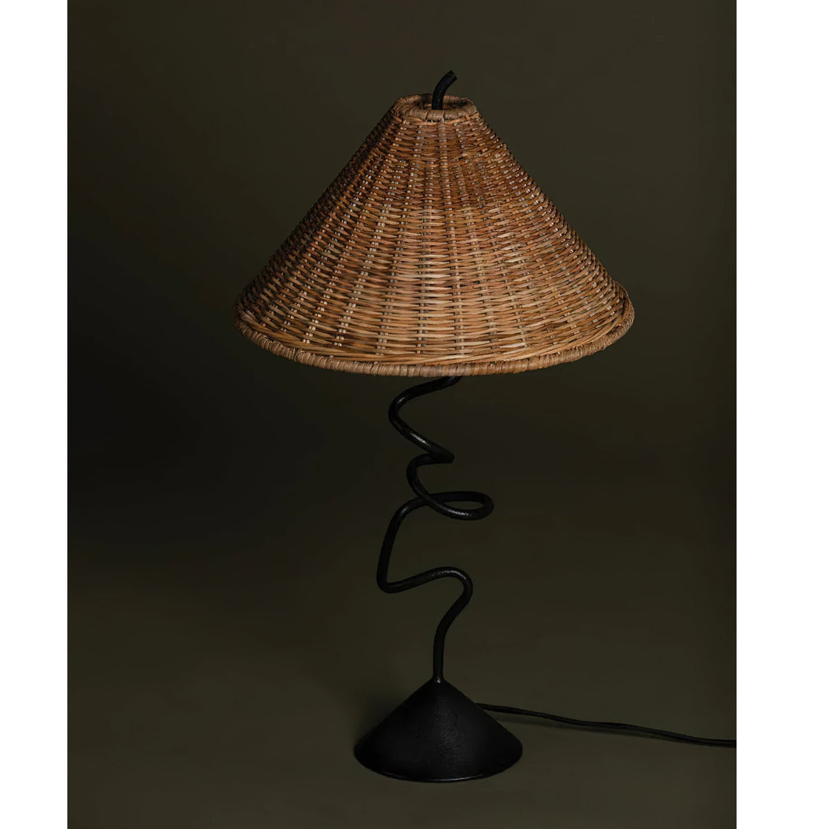 Arierina bordslampa i rotting
