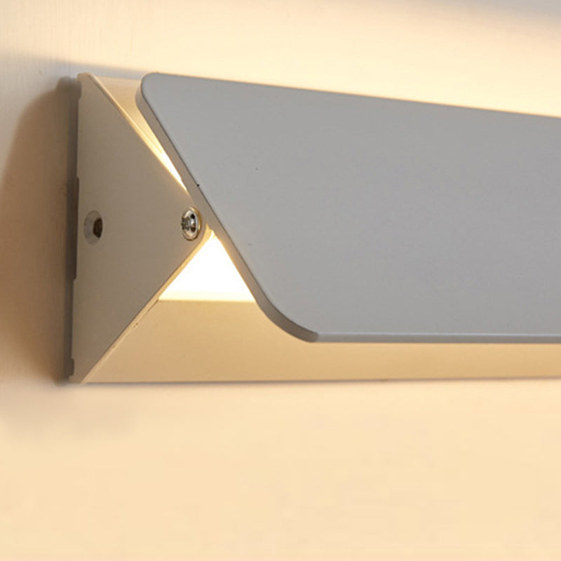 Arisha LED-vägglampa i metall för inomhusbruk, vridbar, vit