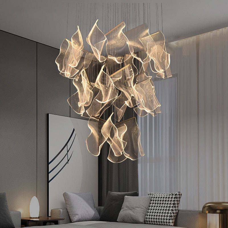 Lustre artístico de luxo Arisha, dourado