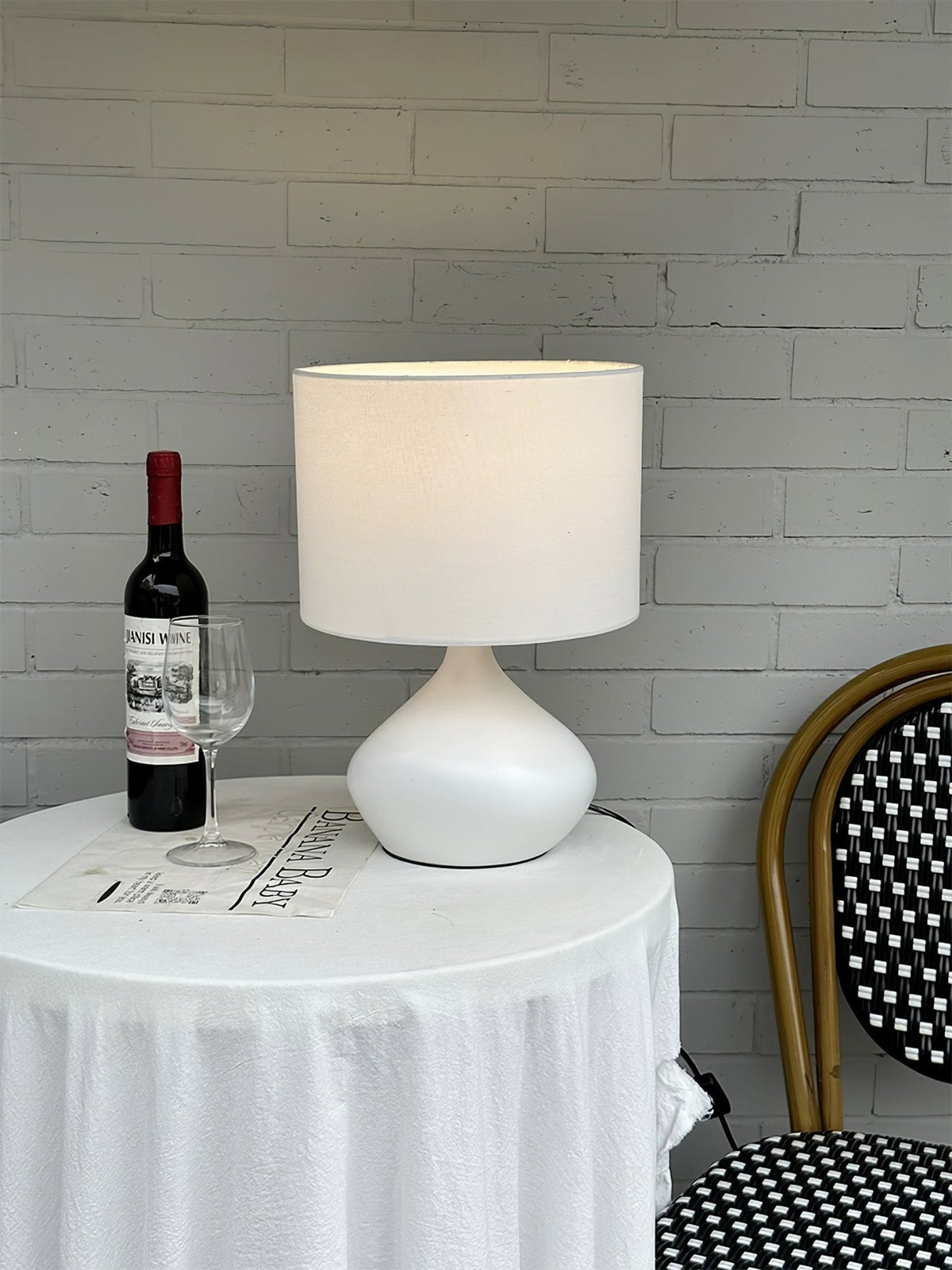 Jean modern bordslampa i keramik