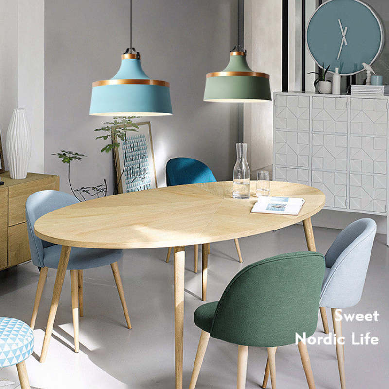 Valentina modern färgglad enkel pendellampa med metallskärm