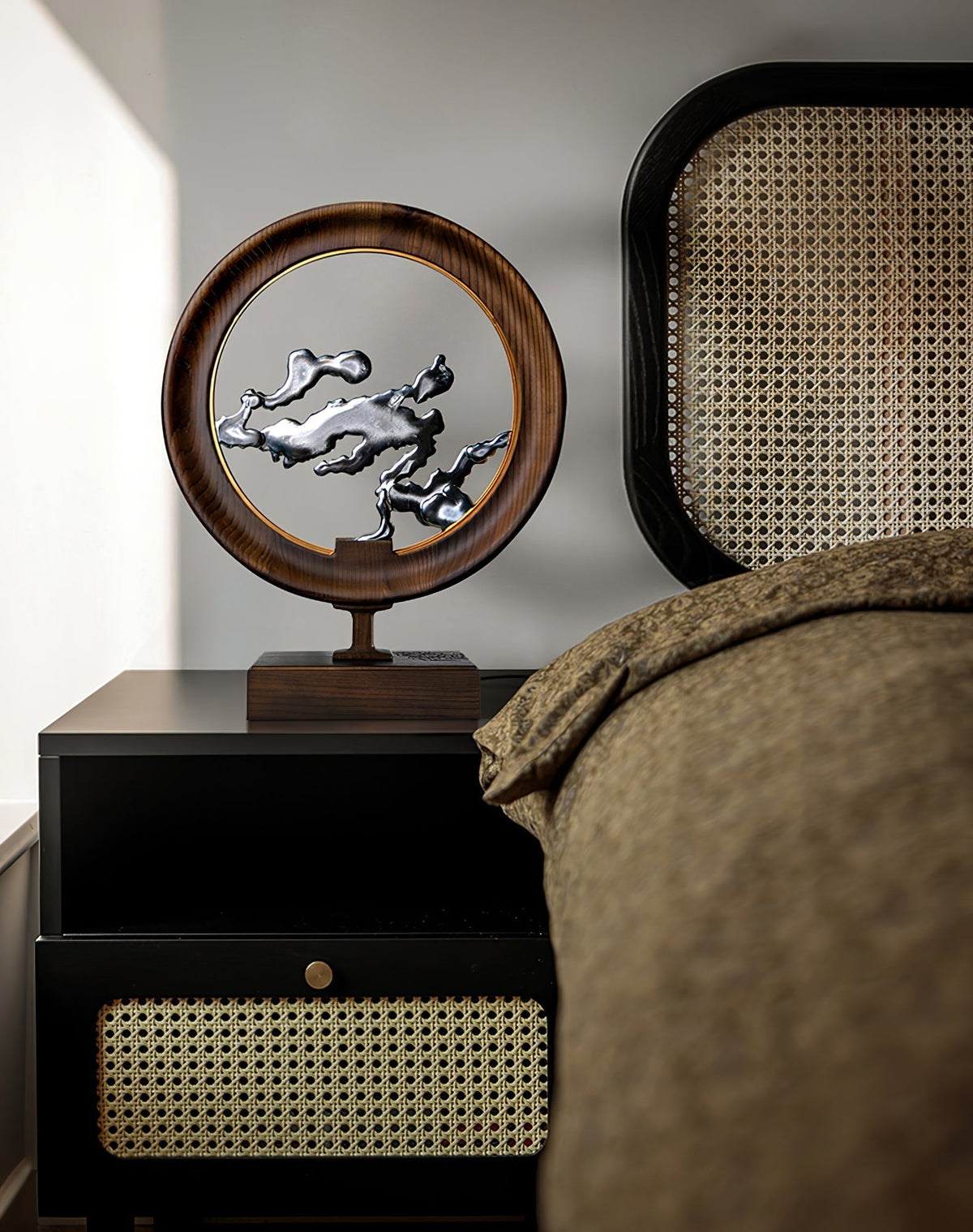 Sylalella moderne bordlampe i træ