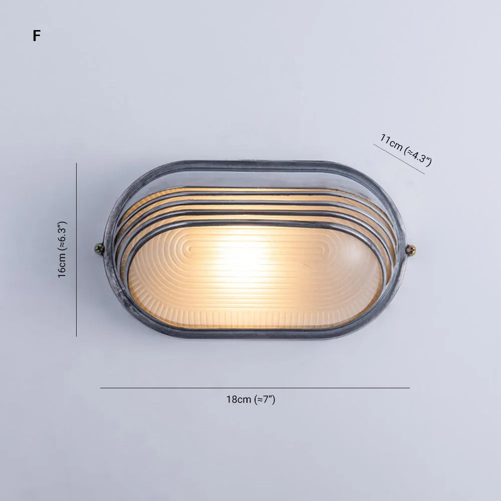 Wyre-geometrinen moderni metallinen ja lasinen ulkoseinävalaisin