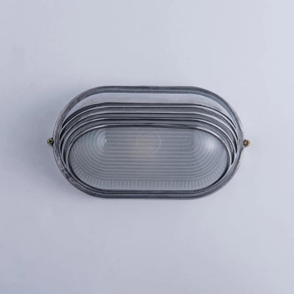 Wyre-geometrinen moderni metallinen ja lasinen ulkoseinävalaisin