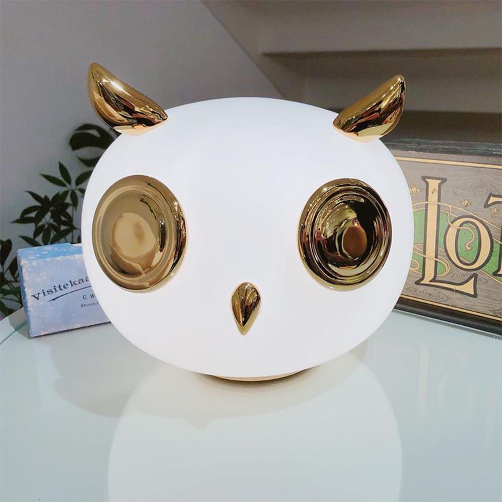 Candeeiro de mesa Marvelian extravagante
