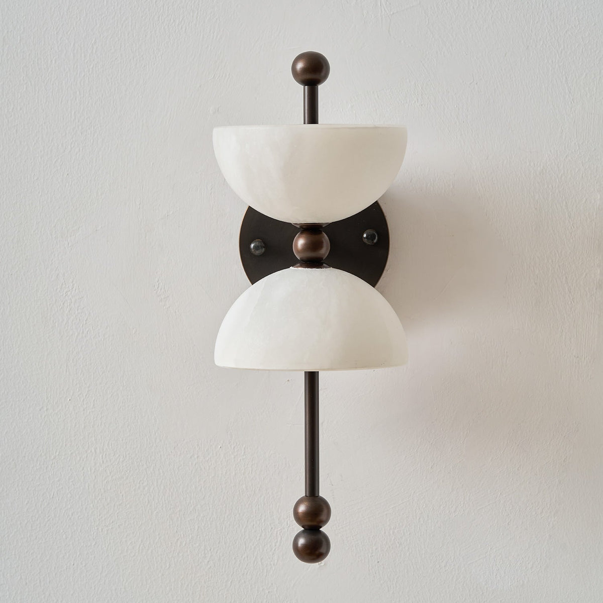 Caluaine vägglampa