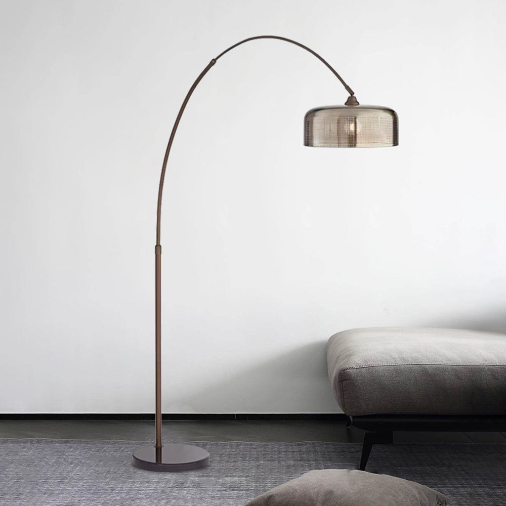 Hailie retro golvlampa med böjd brun skärm, metall